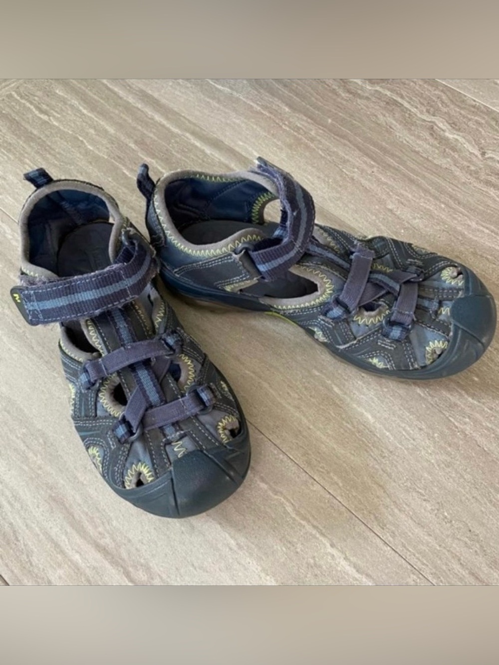 Merrell select grip sandals